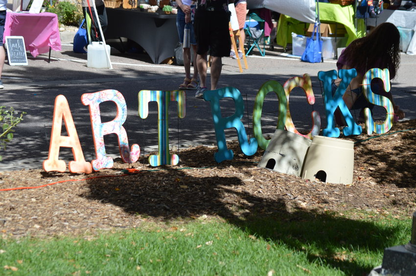 An “art rocks” sign on display at the Sept. 24 Centennial Chalk Art Festival at The Streets at SouthGlenn.
